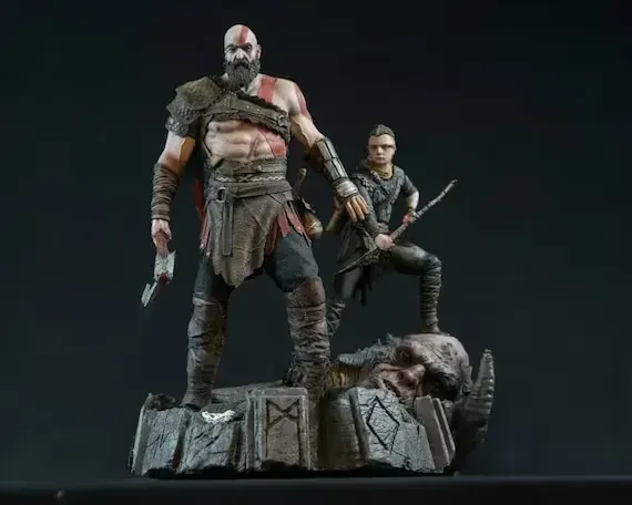 Estatua Premium Kratos y Atreus — God of War